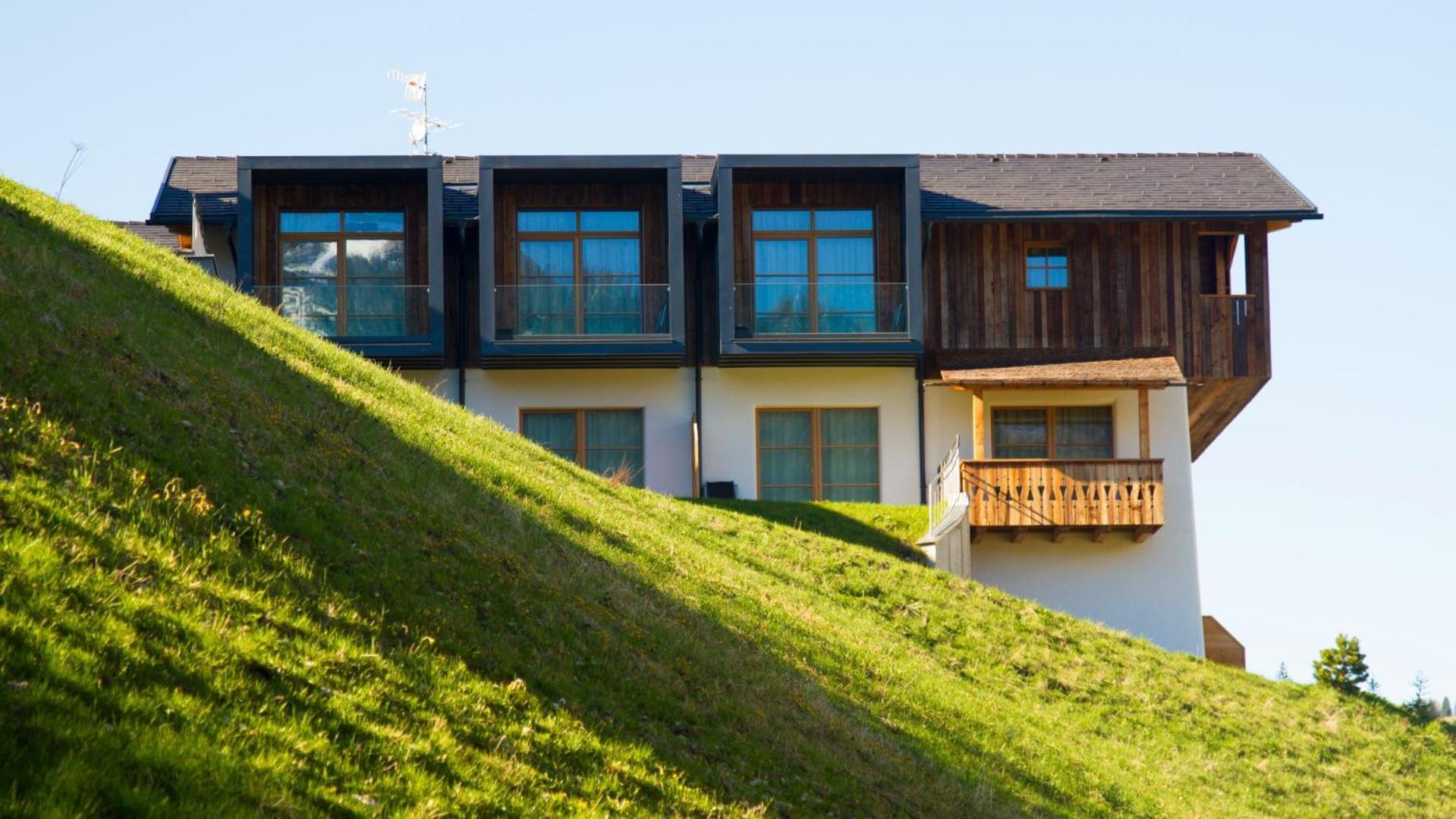 Miraval Naturhotel バディーア エクステリア 写真